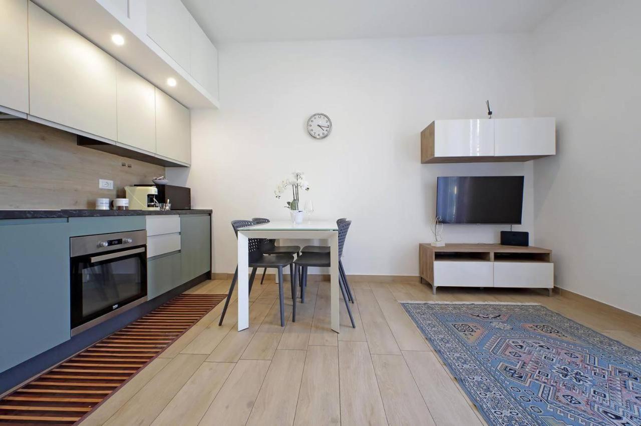 Apartamento A 10 Min Dal Colosseo Dimora Intima E Silenziosa